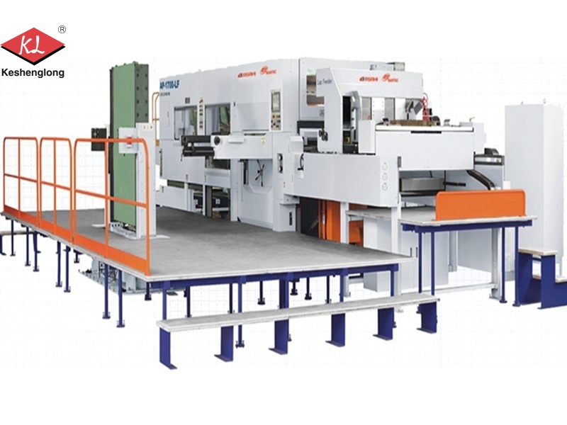 AP-1700 series Automatic die-cutting and creasing machine(with PCC system)